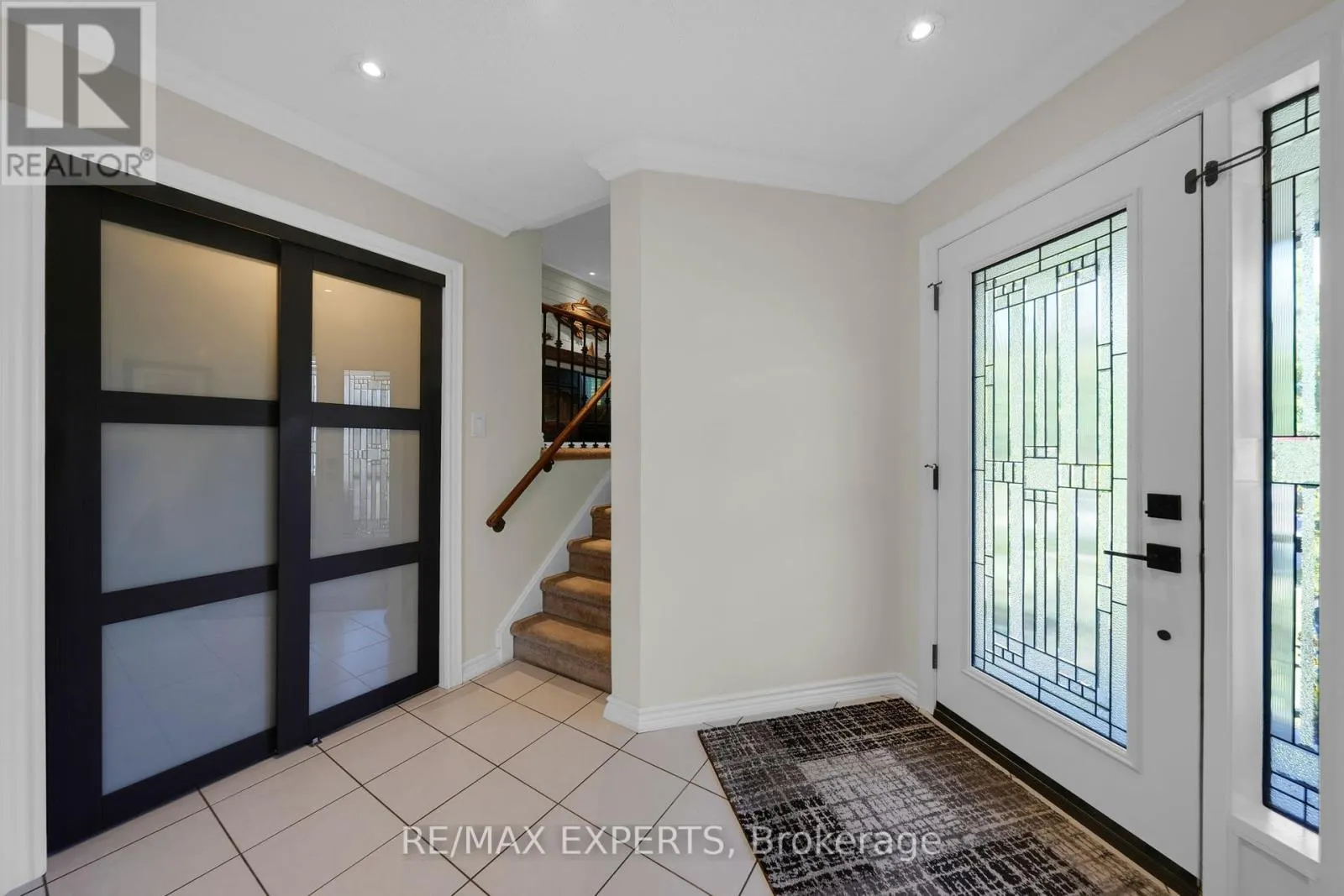 44 SUNKIST VALLEY ROAD