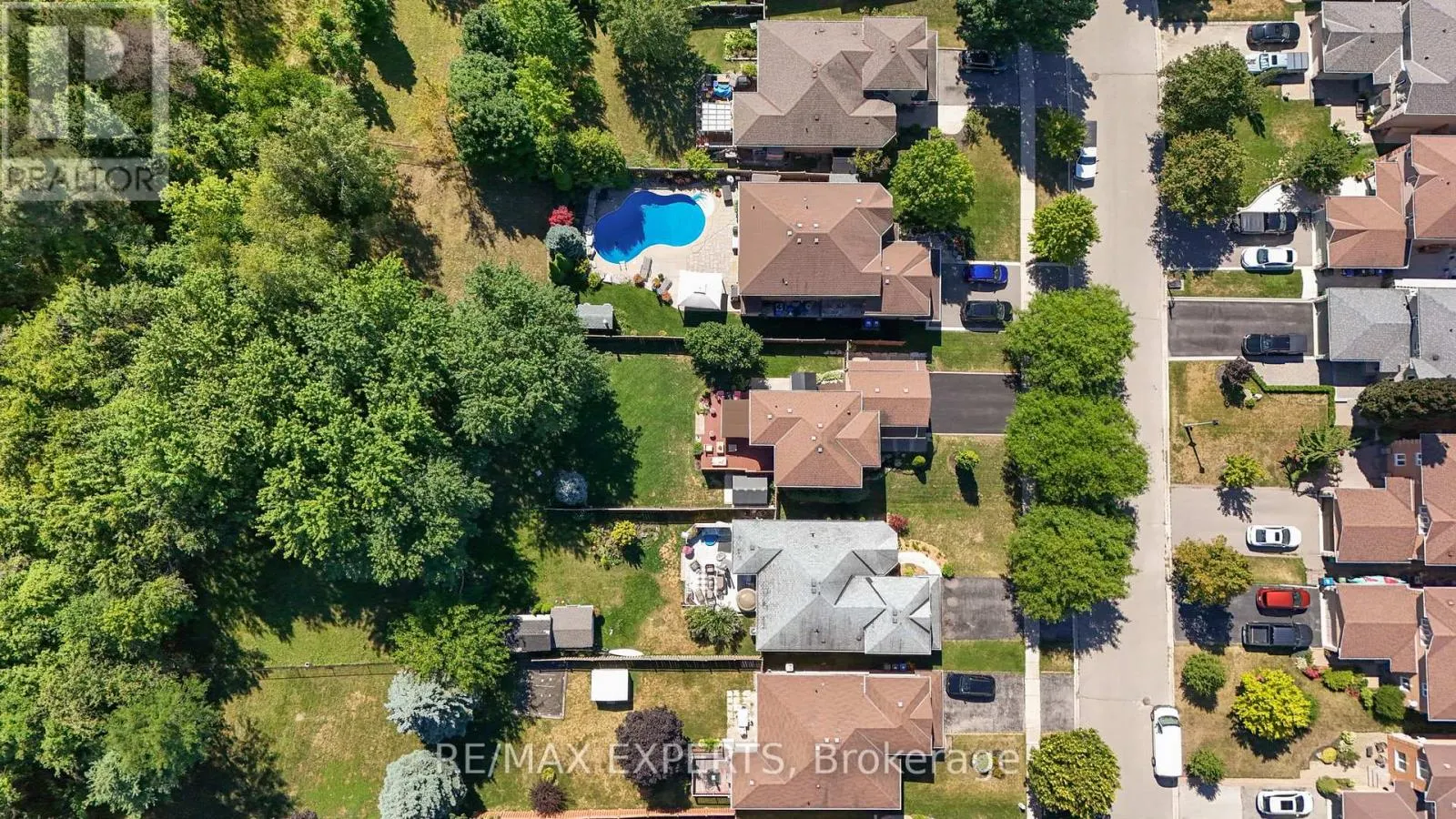 44 SUNKIST VALLEY ROAD