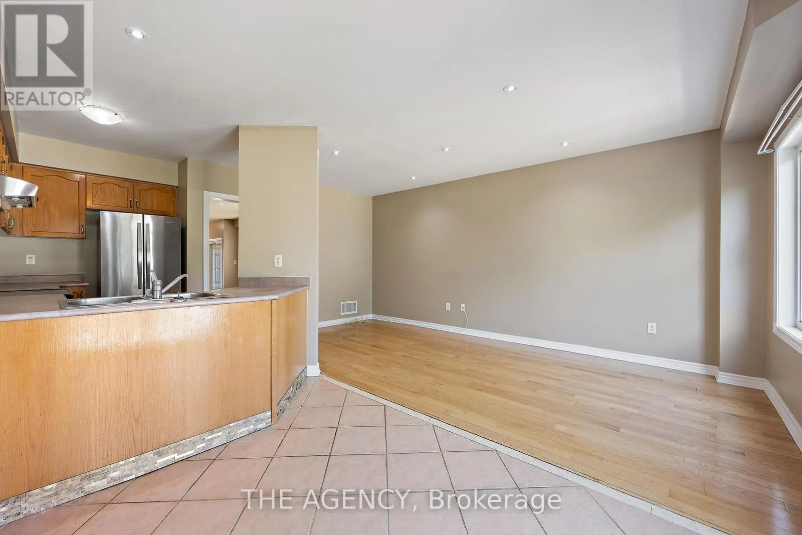 7173 VILLAGE WALK