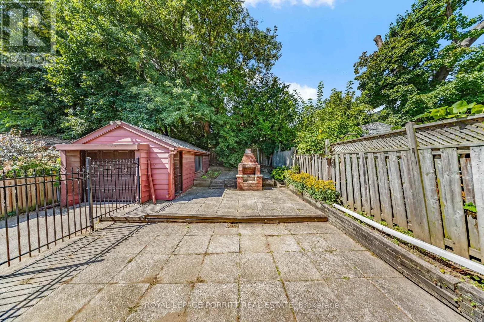 18 STEPHEN DRIVE