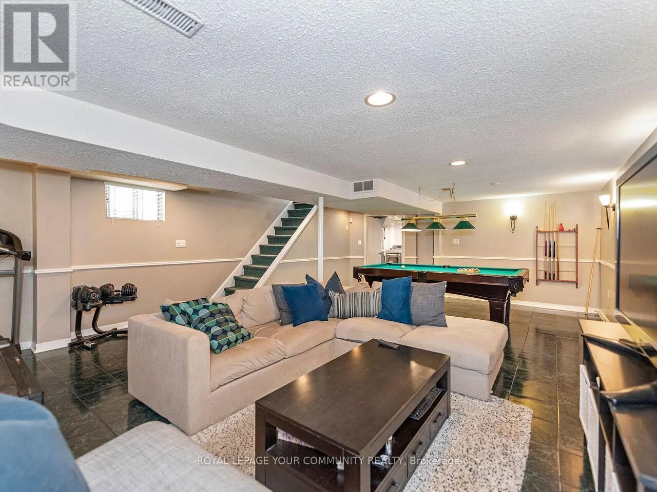 865 FLAGSHIP DRIVE