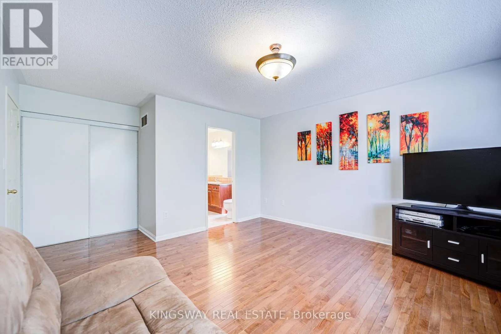 7 BONAVISTA DRIVE