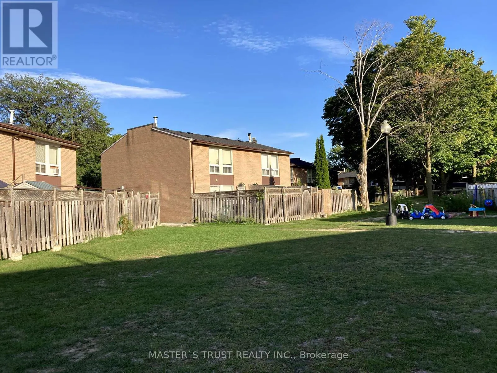 72 - 246 JOHN GARLAND BOULEVARD