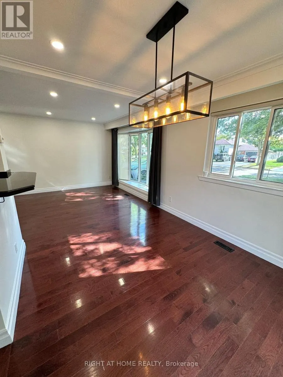 353 ERINDALE DRIVE