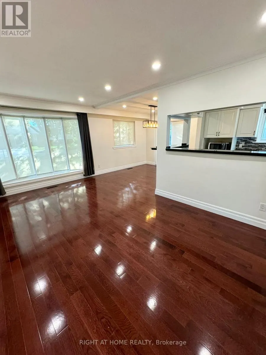 353 ERINDALE DRIVE