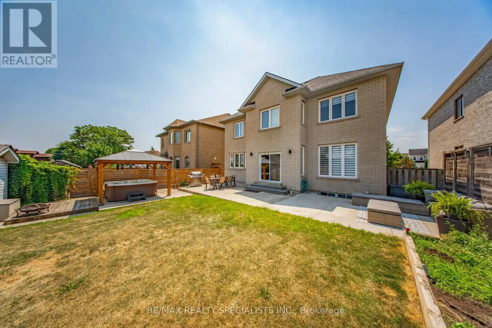 3205 ROLLING STONE COURT