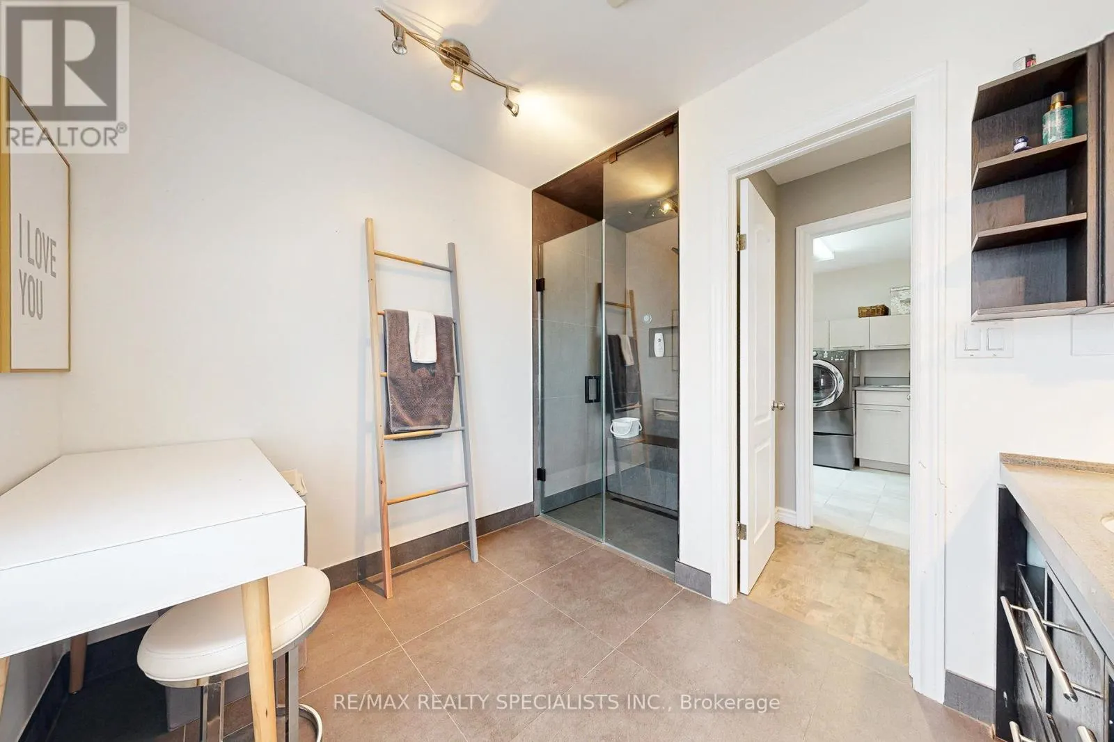 3205 ROLLING STONE COURT