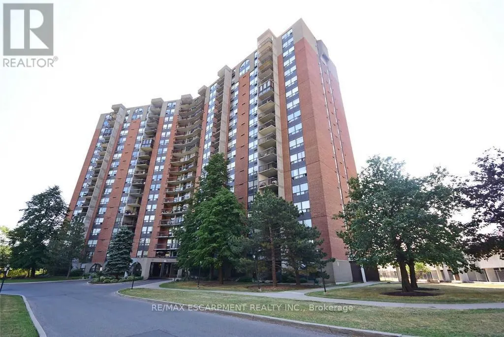 120 - 50 MISSISSAUGA VALLEY BOULEVARD