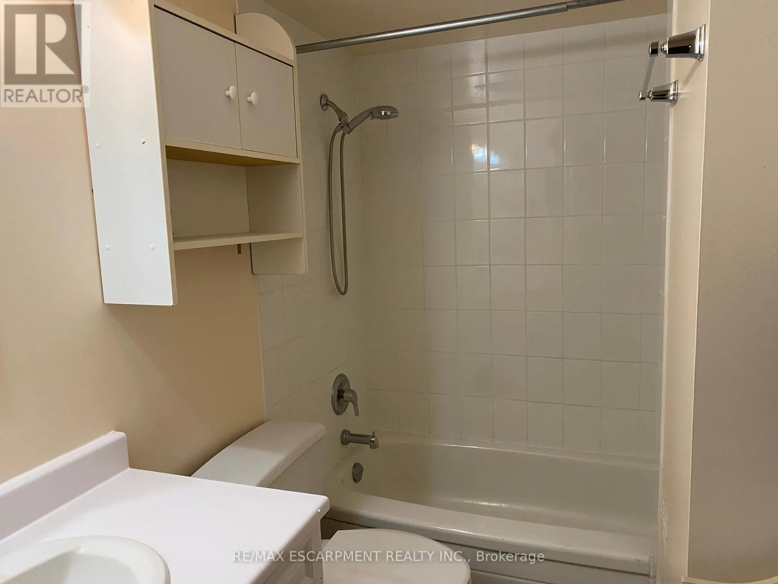120 - 50 MISSISSAUGA VALLEY BOULEVARD