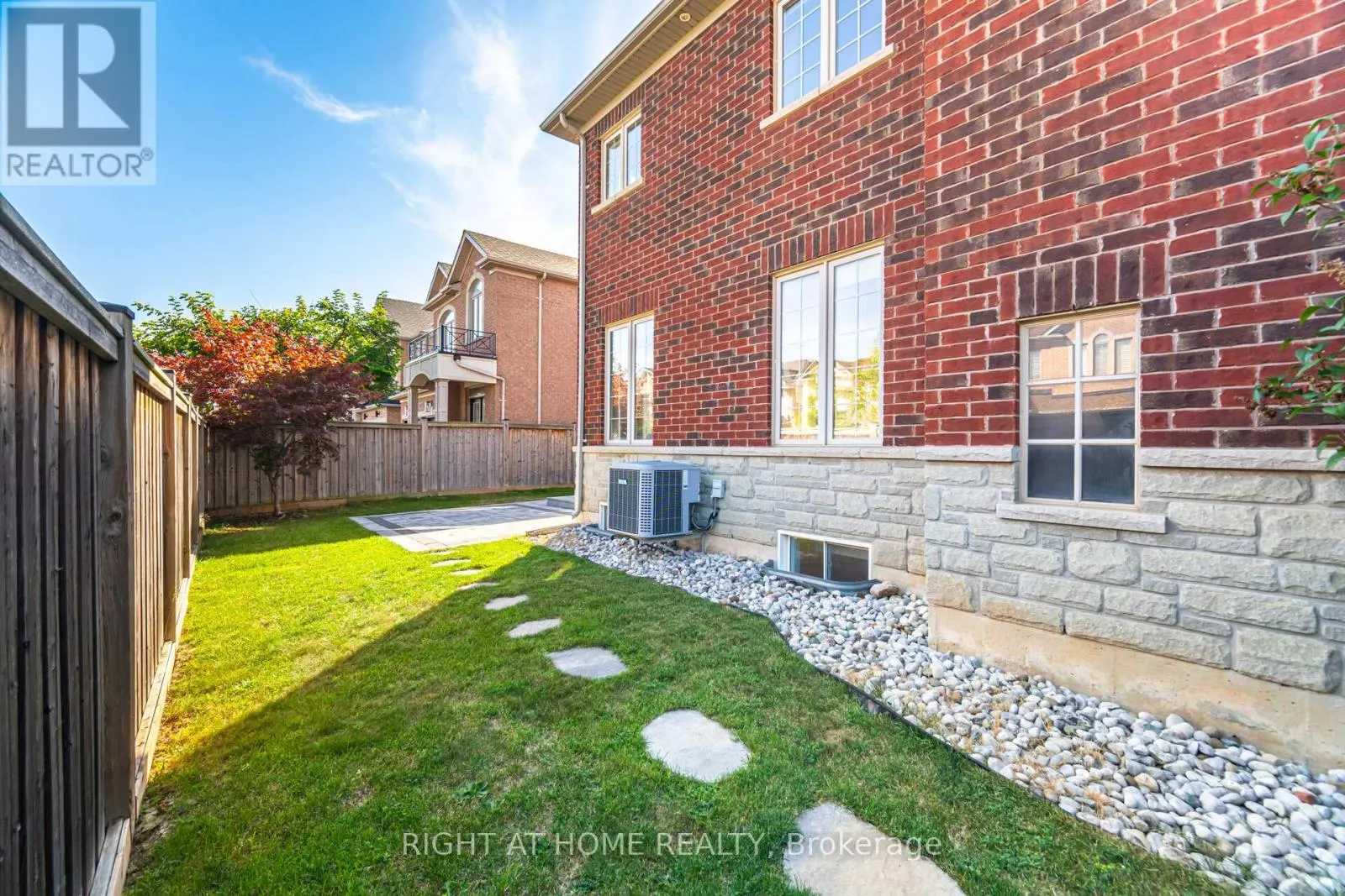 3302 GRANITE GATE