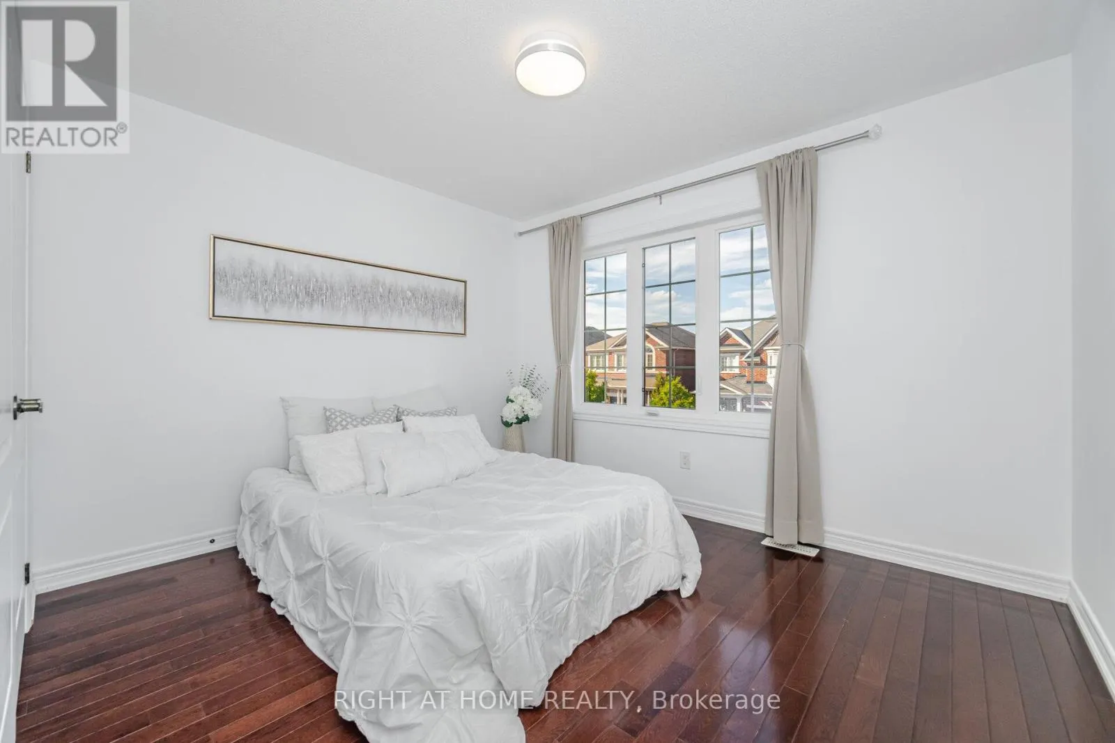 3302 GRANITE GATE