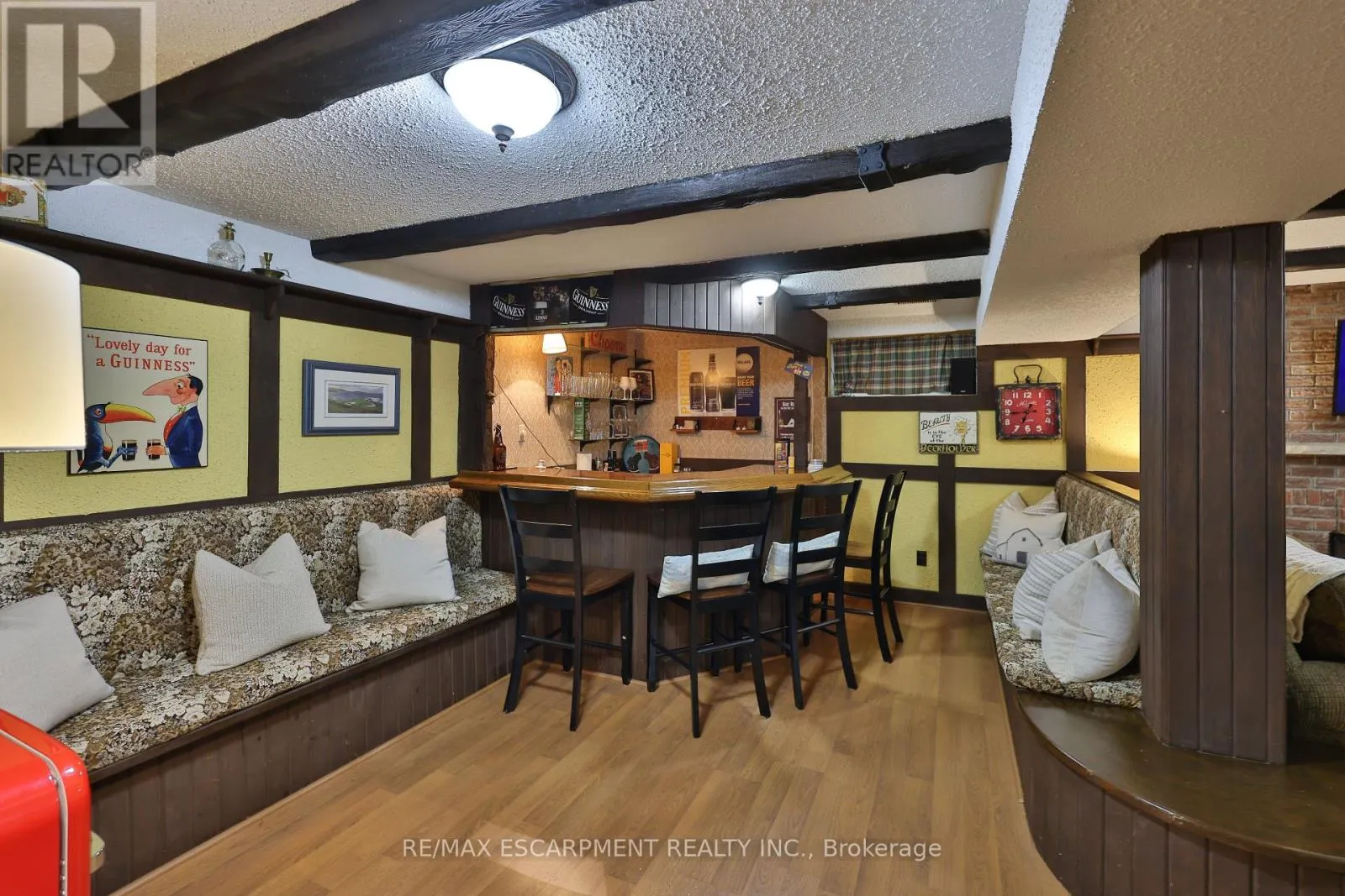 3555 KINGBIRD COURT