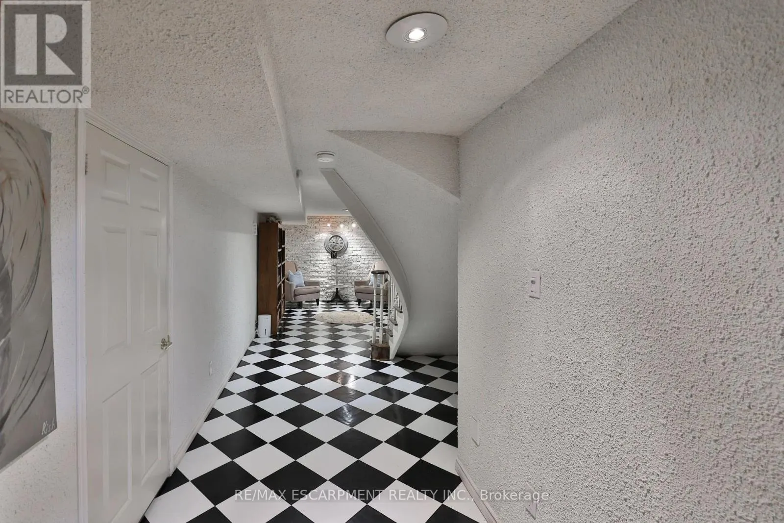 3555 KINGBIRD COURT