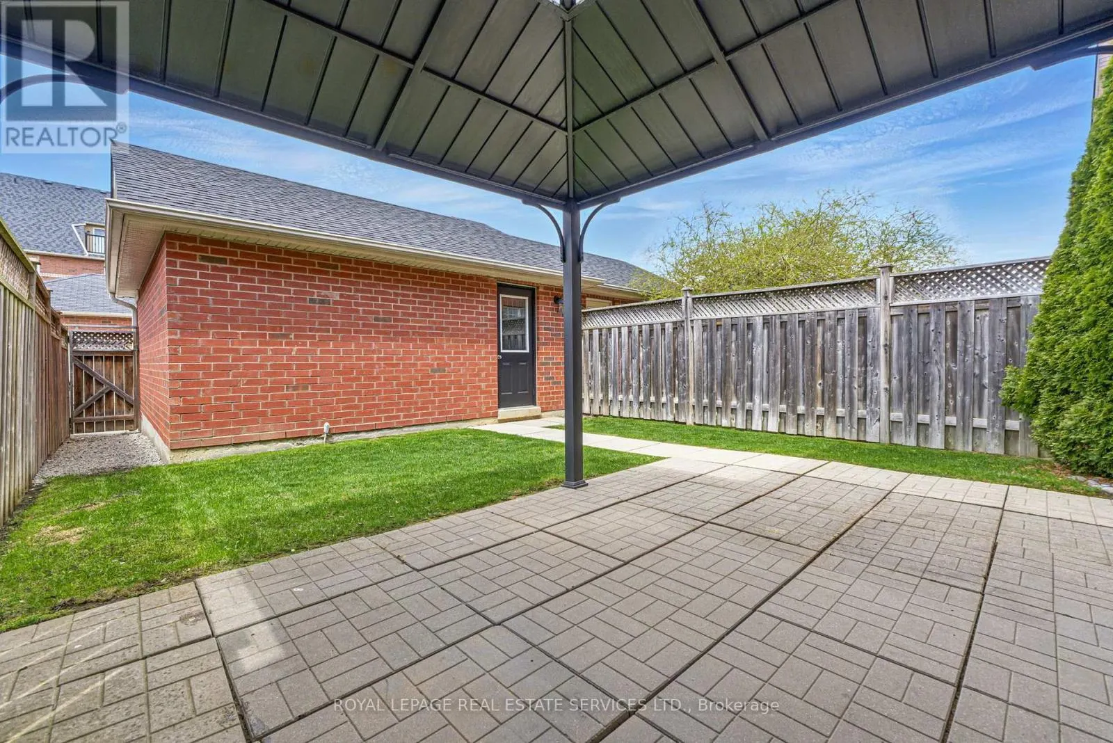3349 EGLINTON AVENUE W