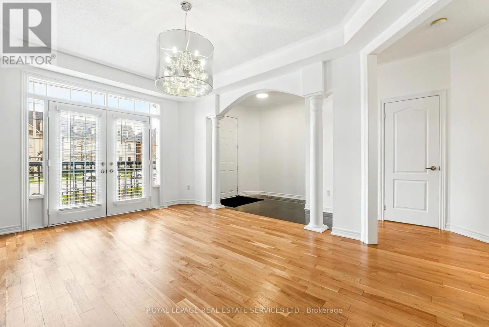 3349 EGLINTON AVENUE W