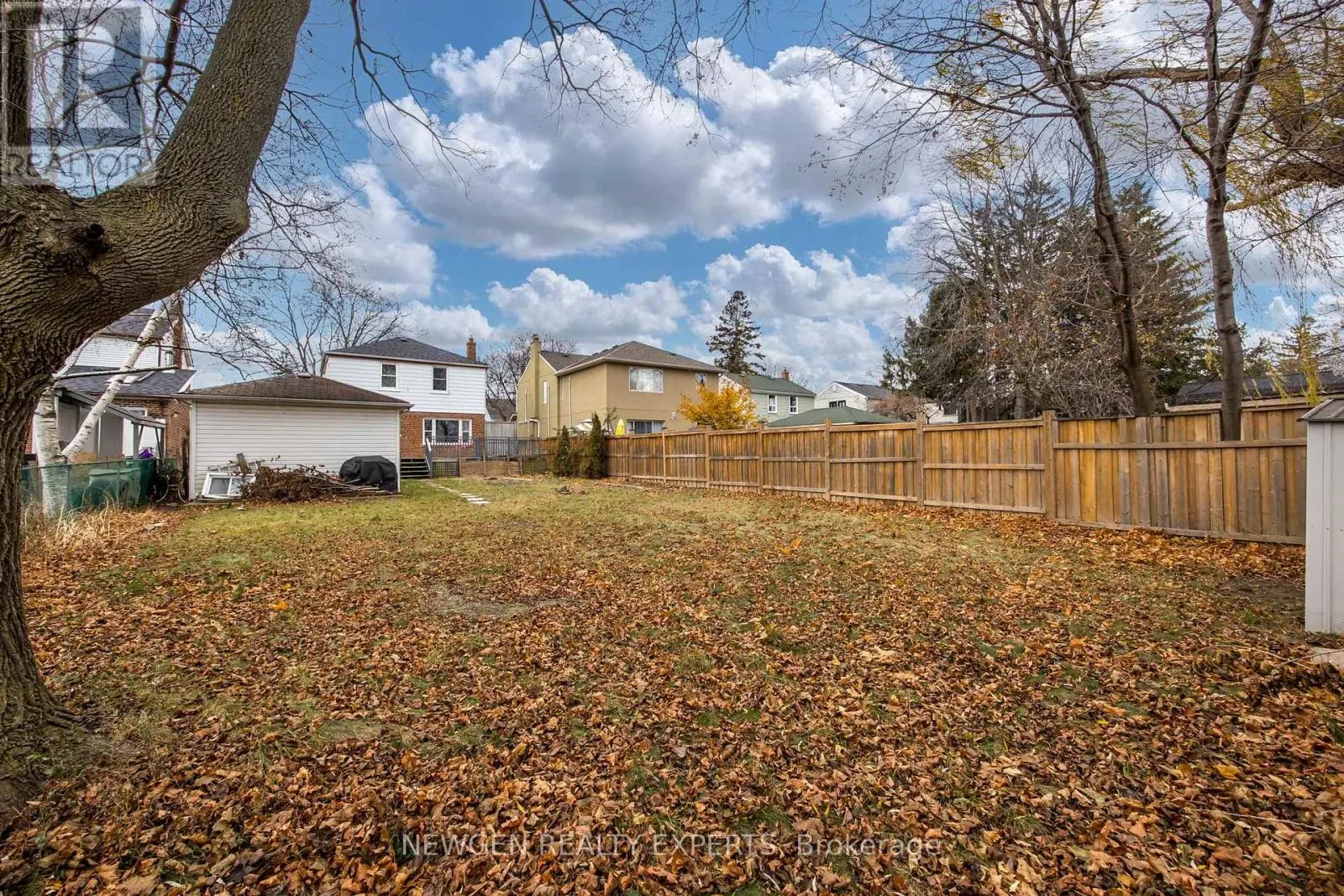 93 ASHBOURNE DRIVE