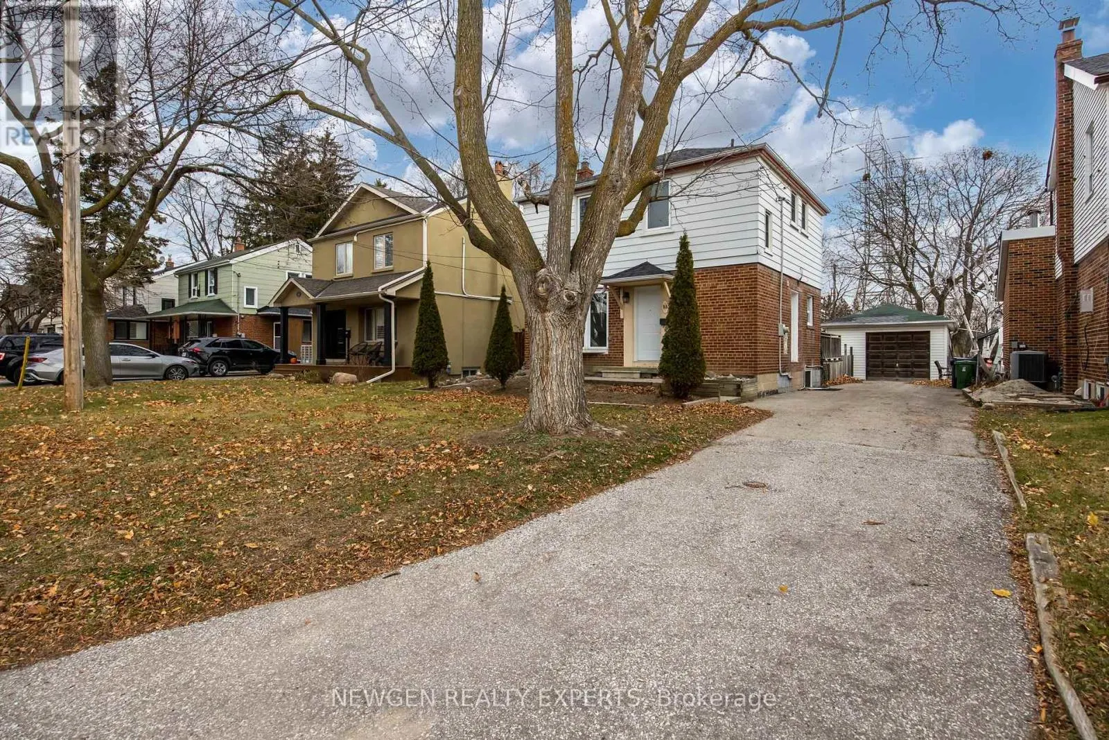 93 ASHBOURNE DRIVE
