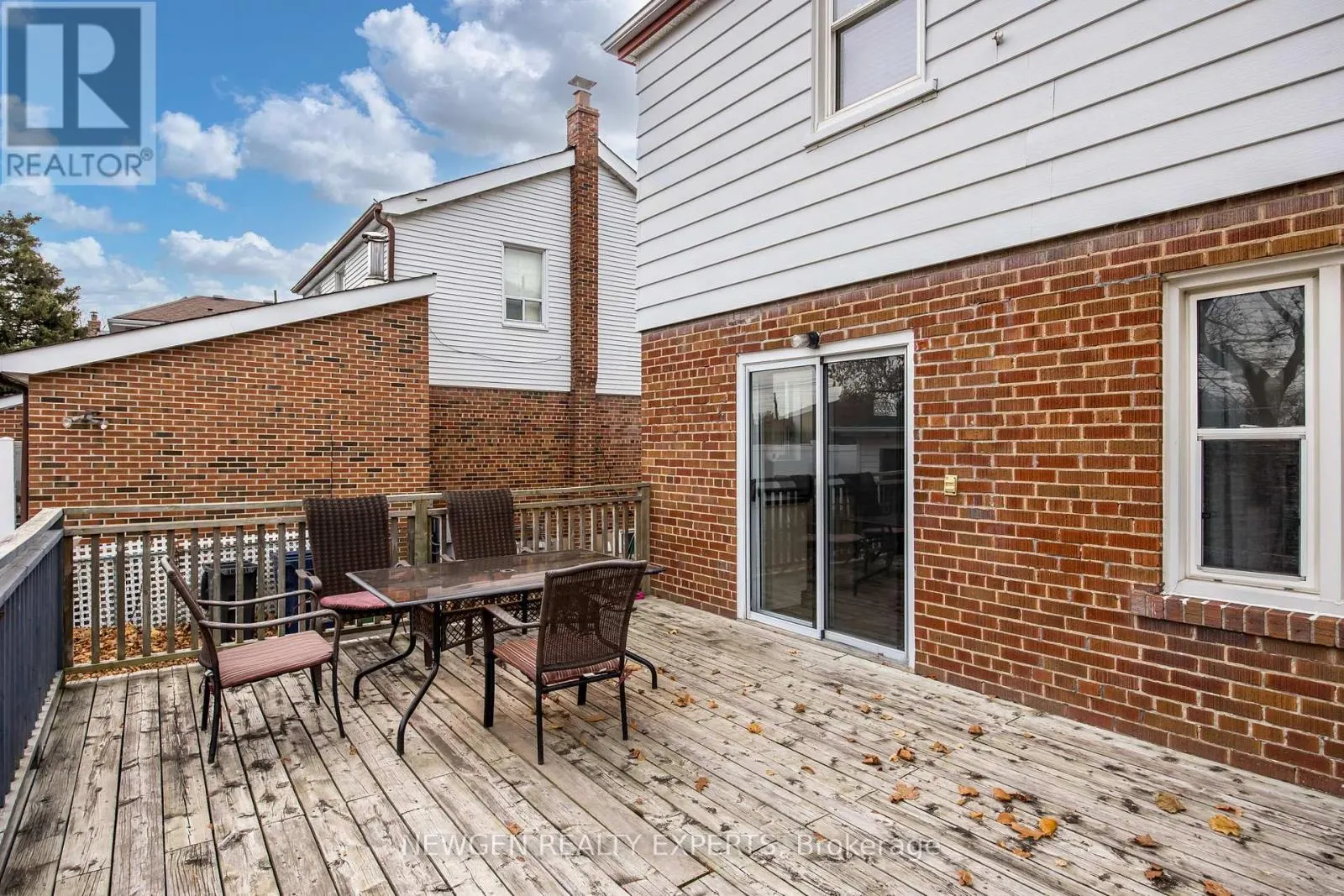 93 ASHBOURNE DRIVE