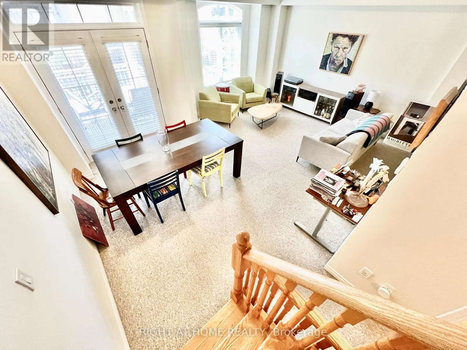 29 - 2435 GREENWICH DRIVE