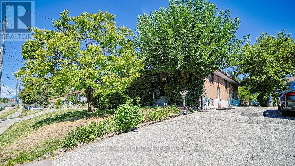 2615 JANE STREET