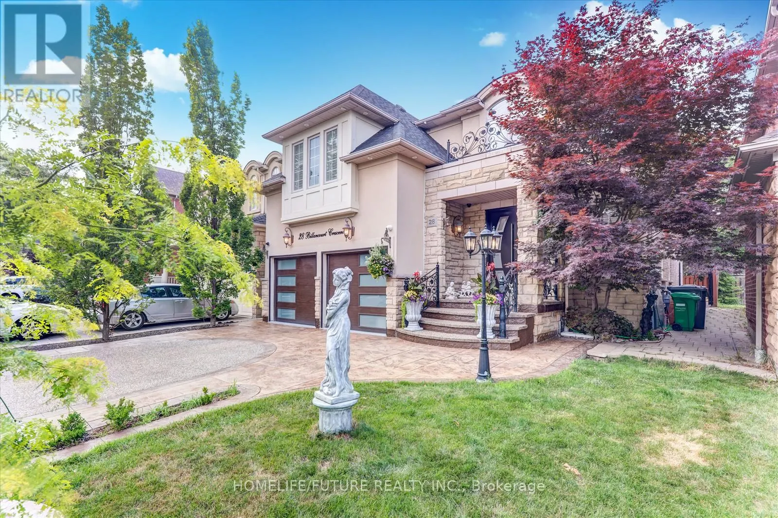 28 BILLANCOURT CRESCENT