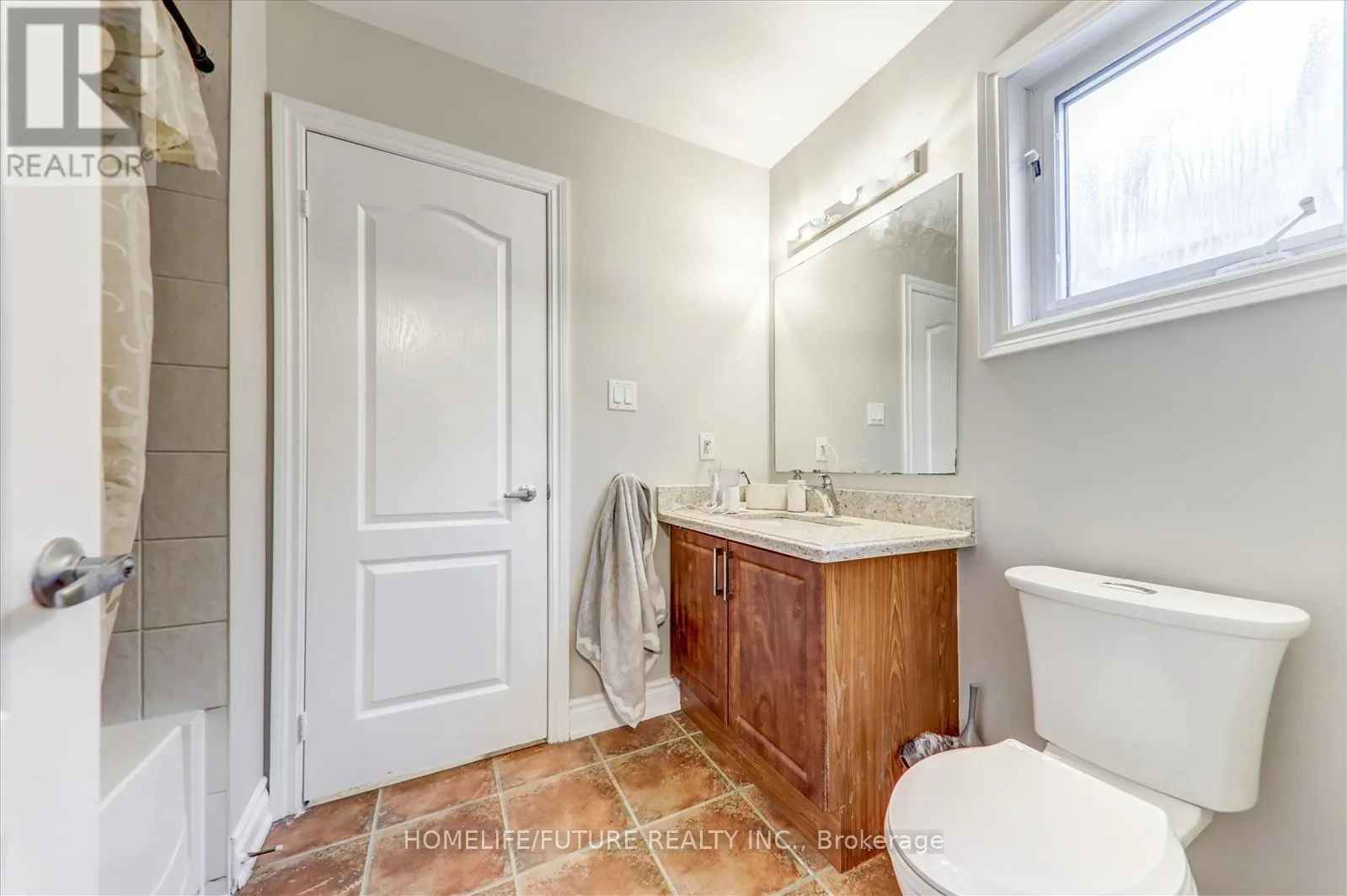 28 BILLANCOURT CRESCENT