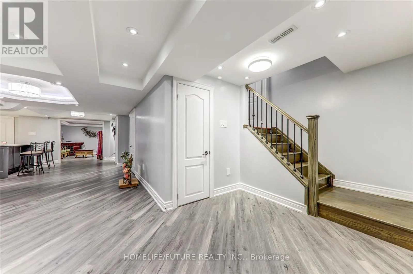 28 BILLANCOURT CRESCENT