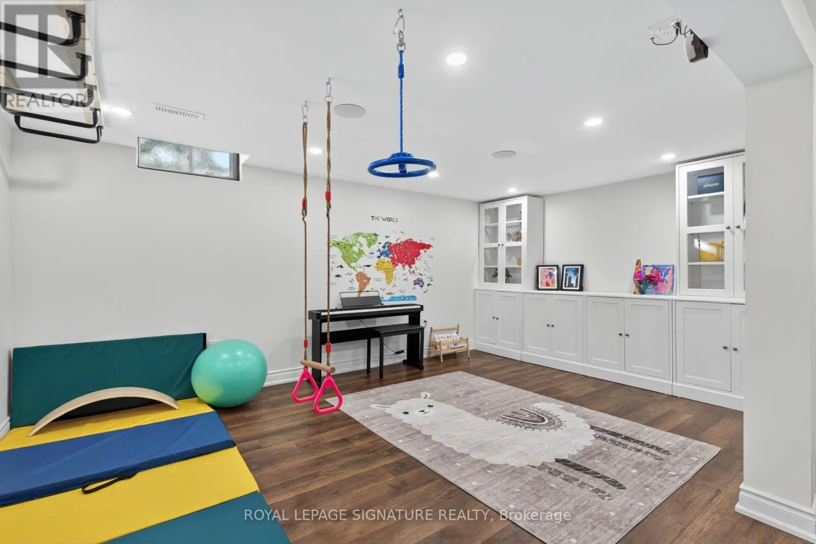 2254 CAROL ROAD