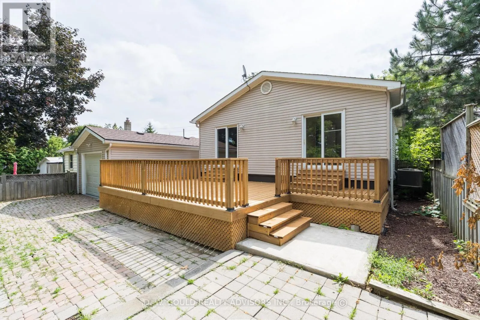 42 RIVER DRIVE