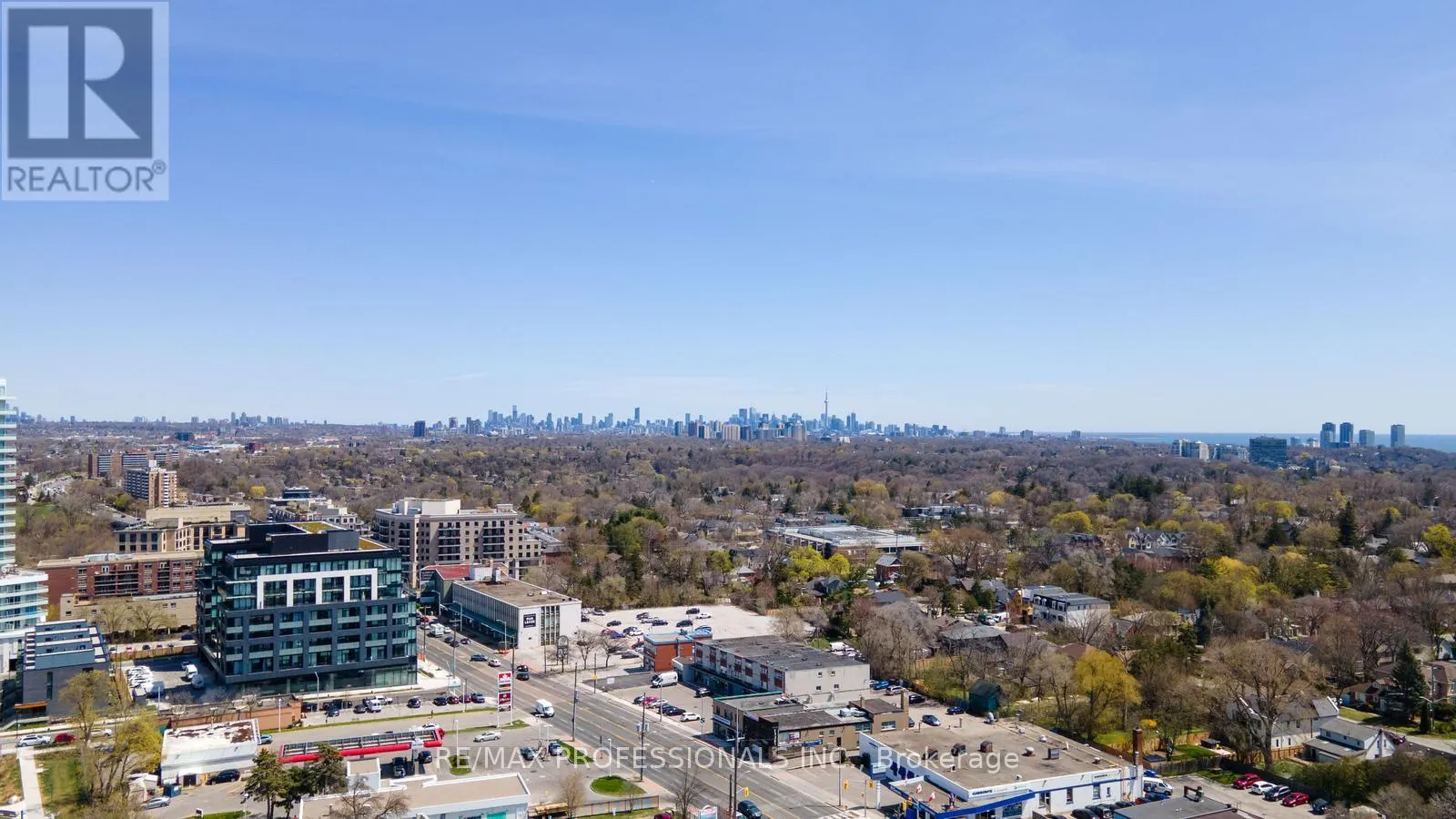 1203 - 1135 ROYAL YORK ROAD