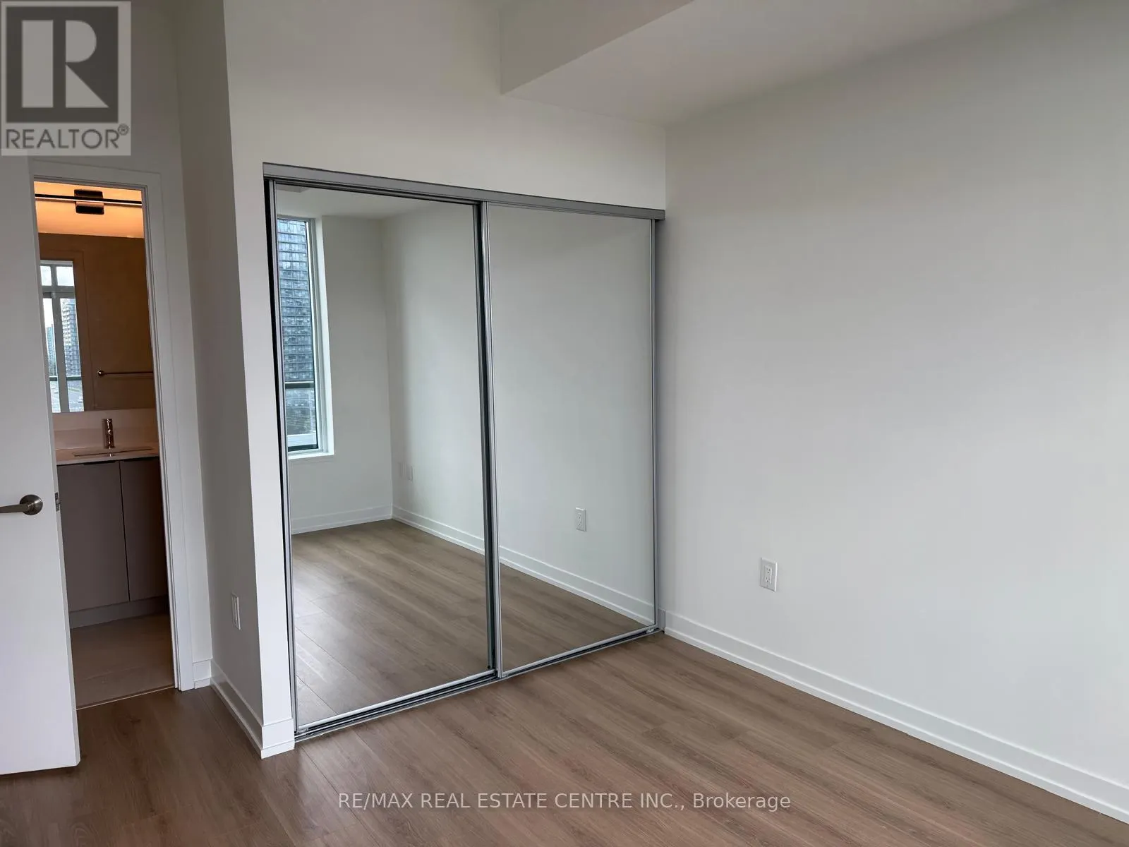 1118 - 2485 EGLINTON AVENUE W