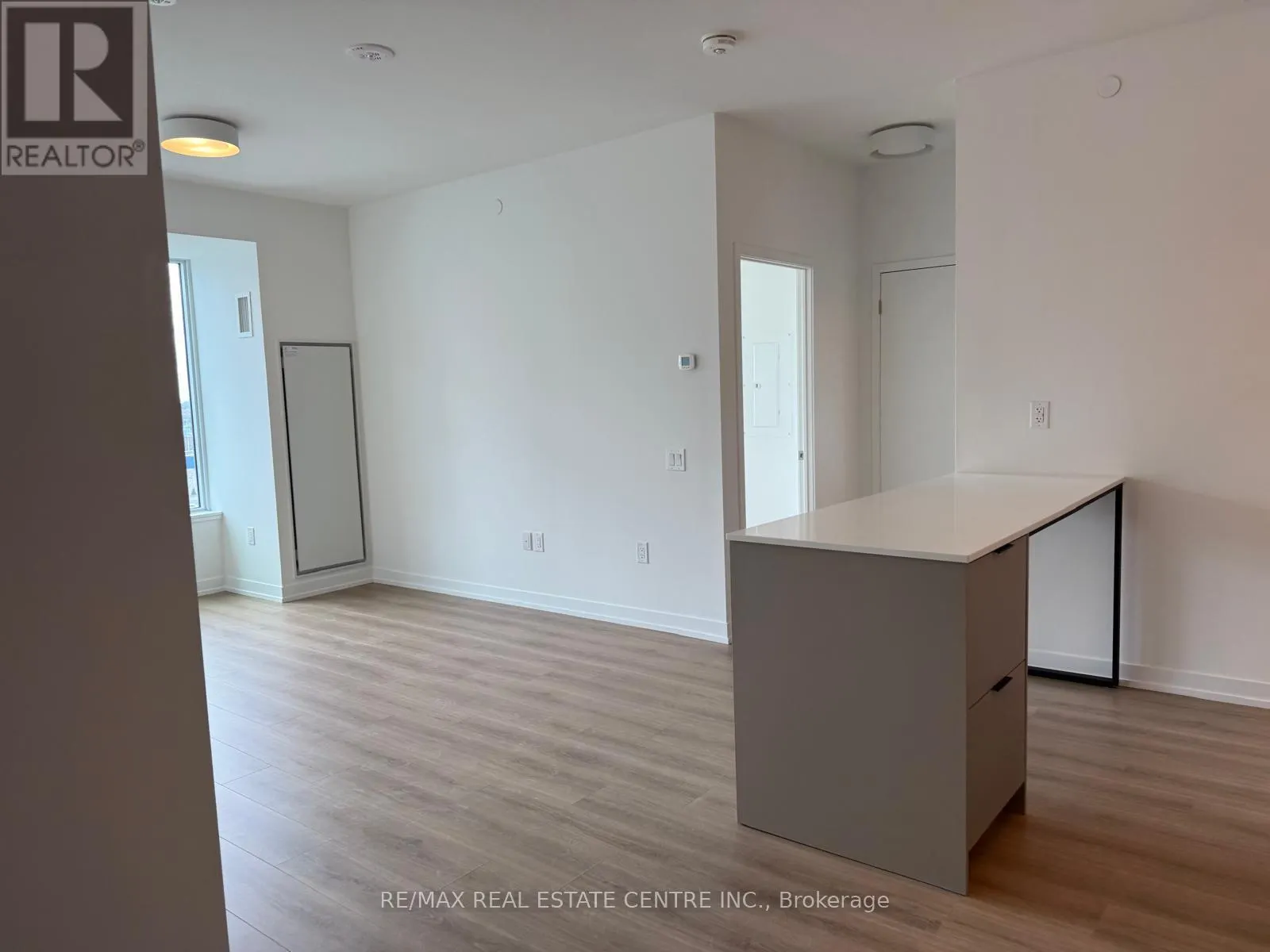 1118 - 2485 EGLINTON AVENUE W