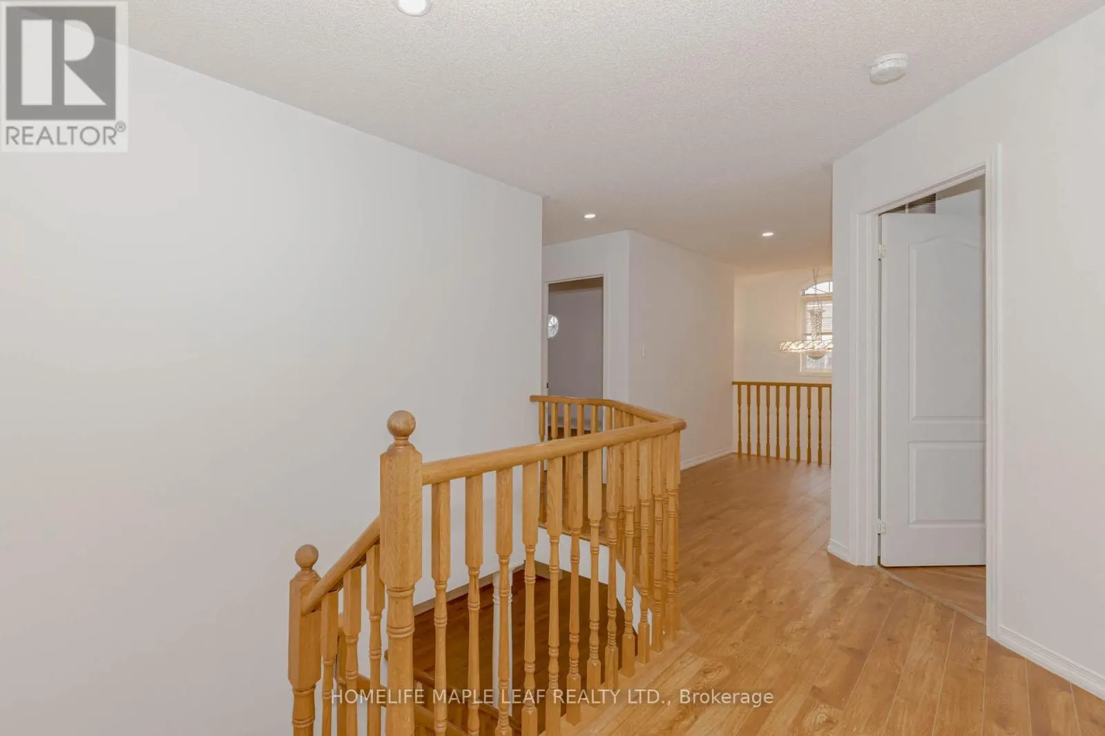 72 DUNVEGAN CRESCENT
