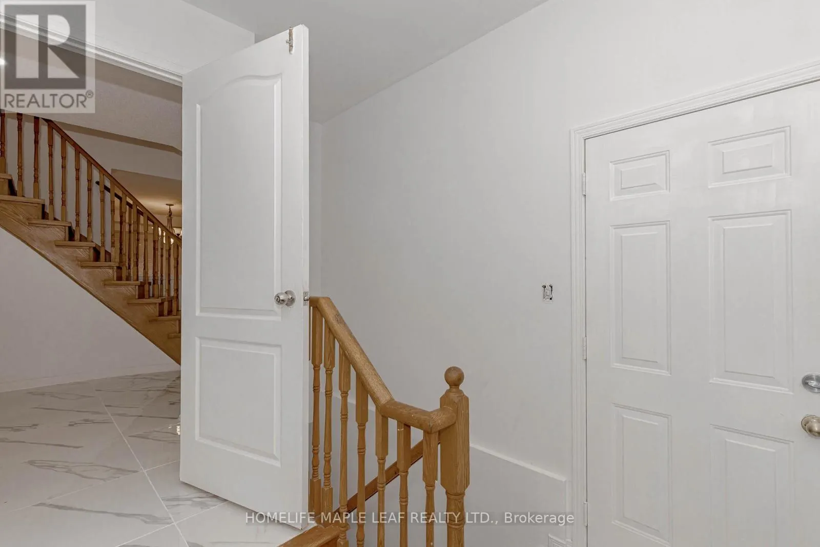 72 DUNVEGAN CRESCENT