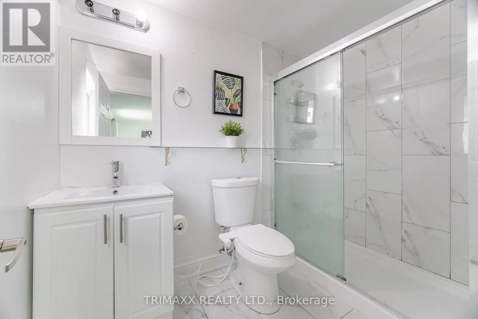 111 FOLKSTONE CRESCENT