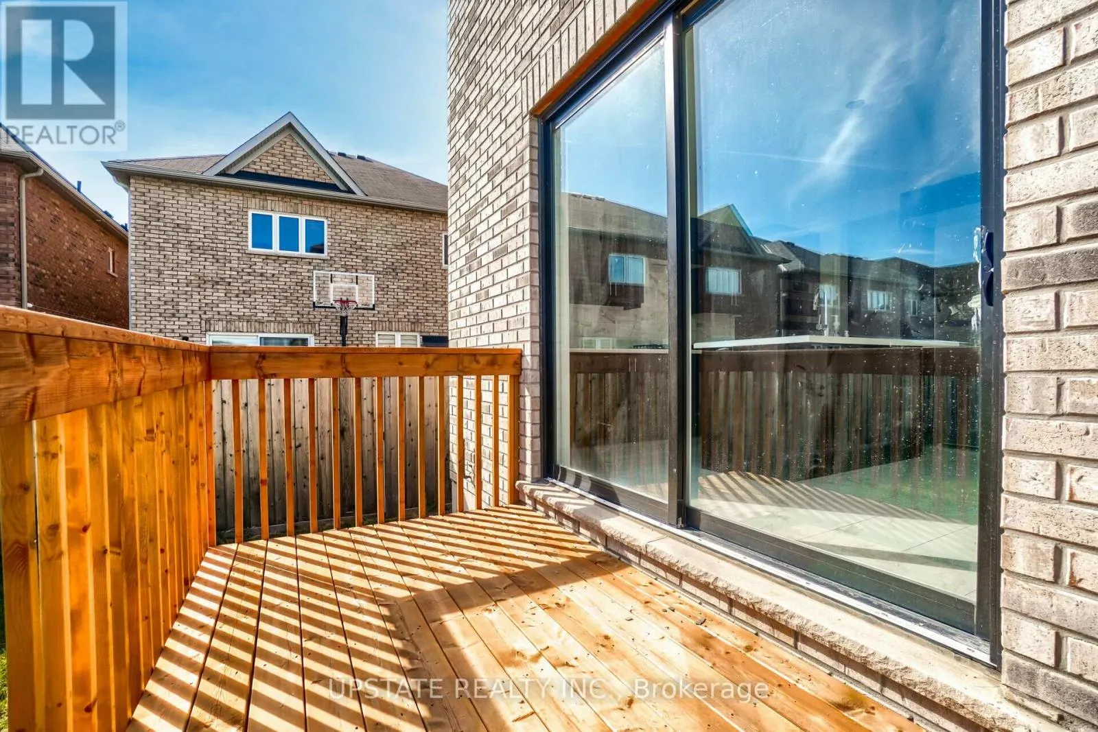 27 VALLEYWAY DRIVE