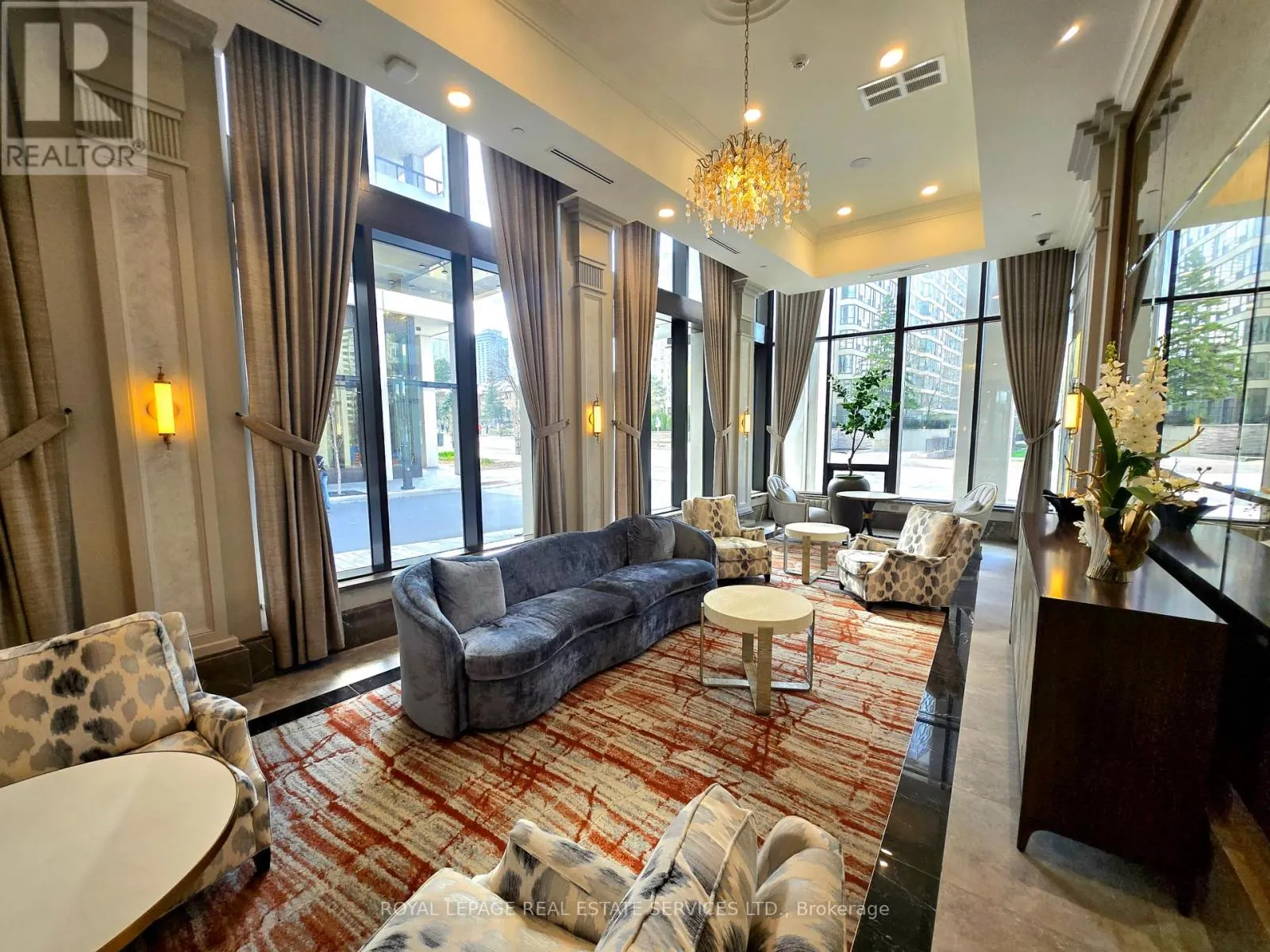 1108 - 30 ELM DRIVE W