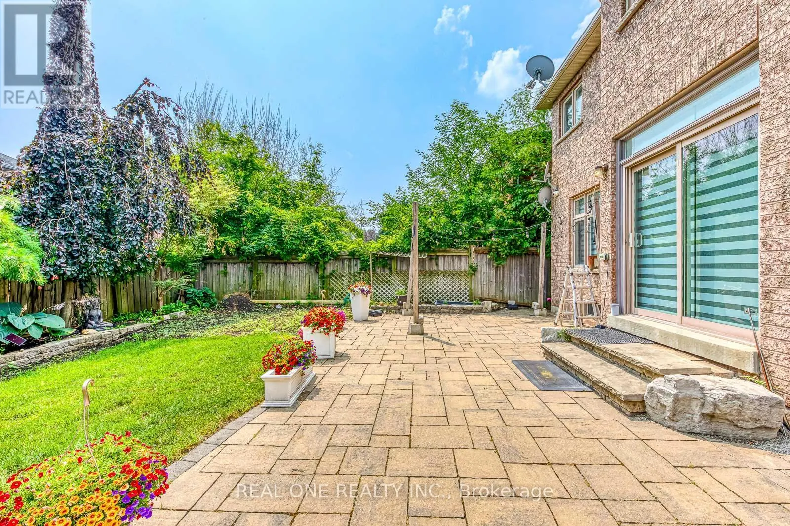 2240 PINE GLEN ROAD