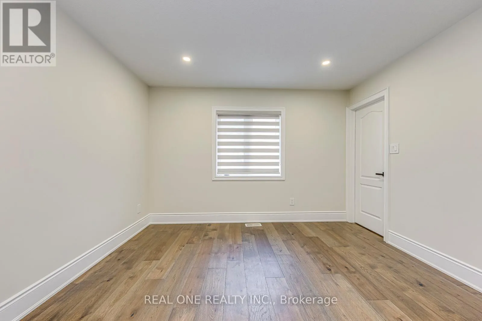 2240 PINE GLEN ROAD