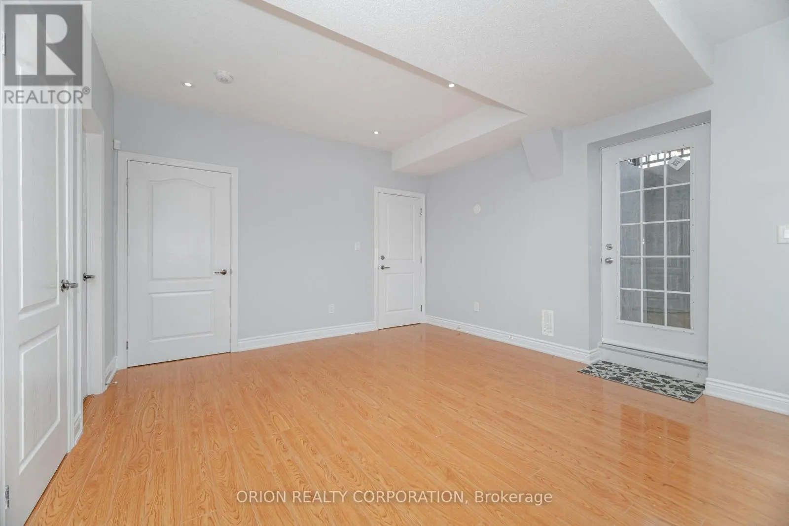 802 MILTONBROOK CRESCENT