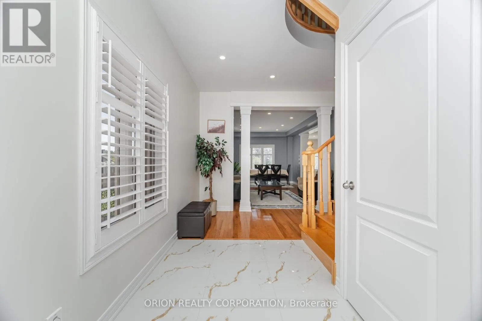802 MILTONBROOK CRESCENT