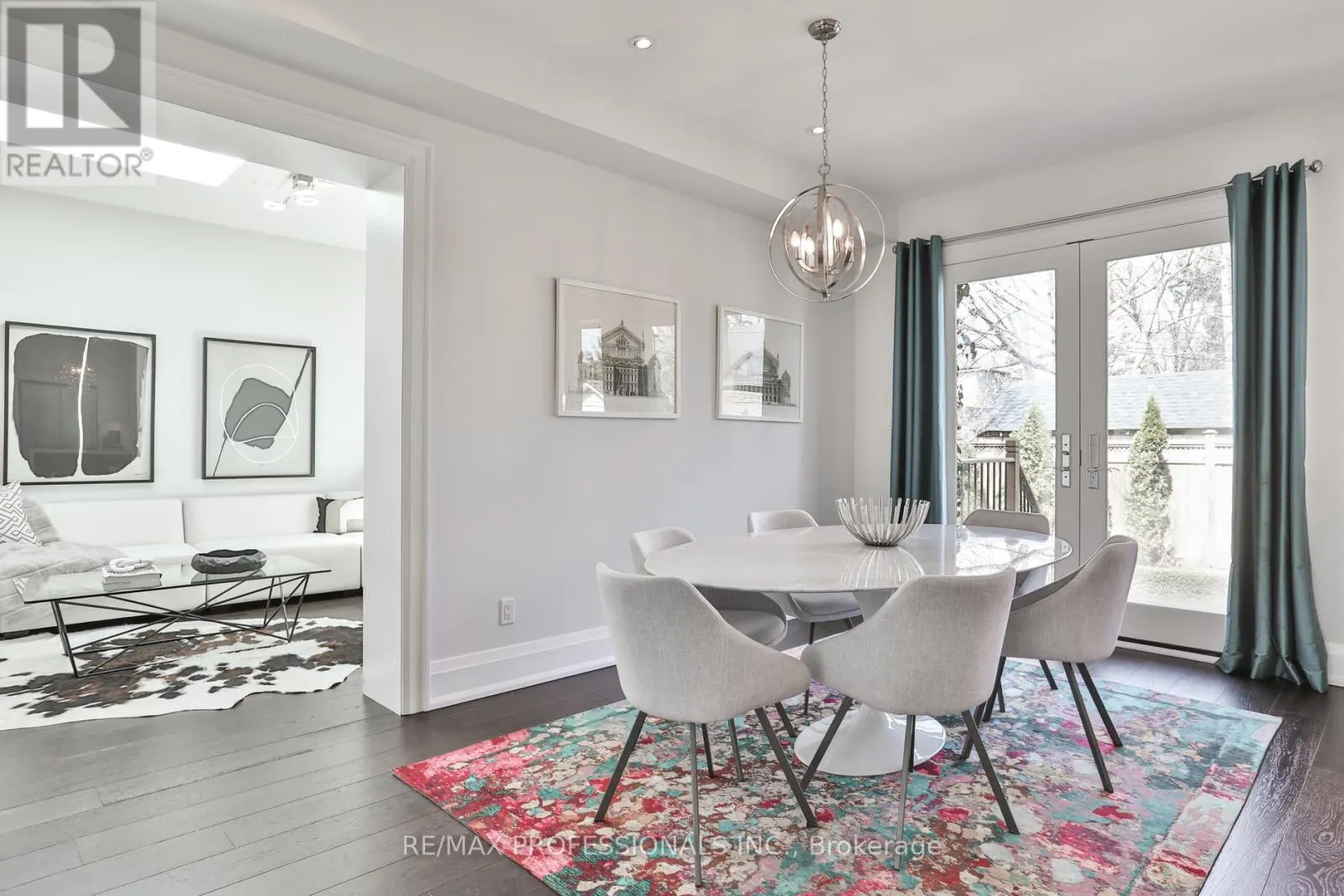 6 MEADOWCREST ROAD