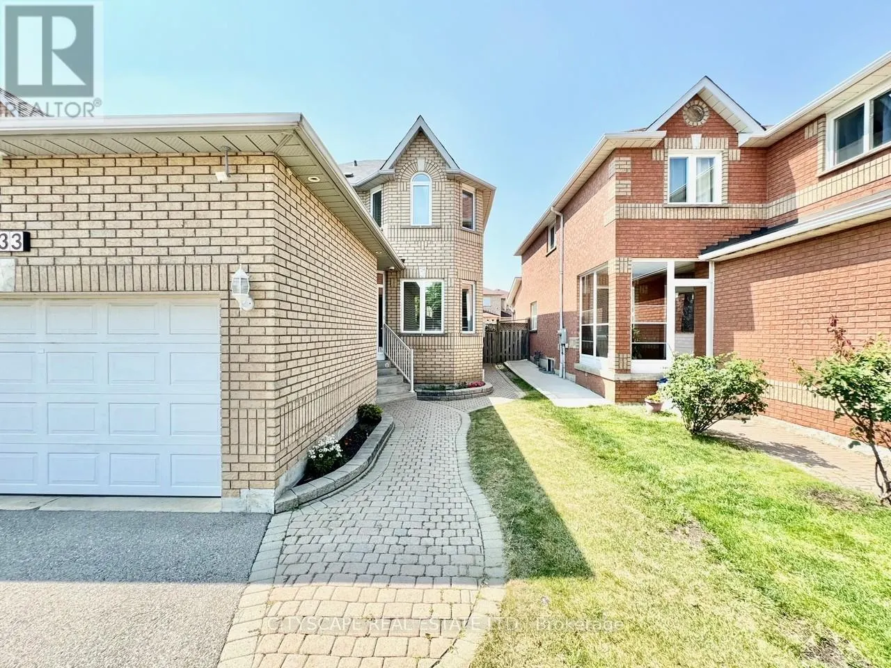 533 LEATHERLEAF DRIVE
