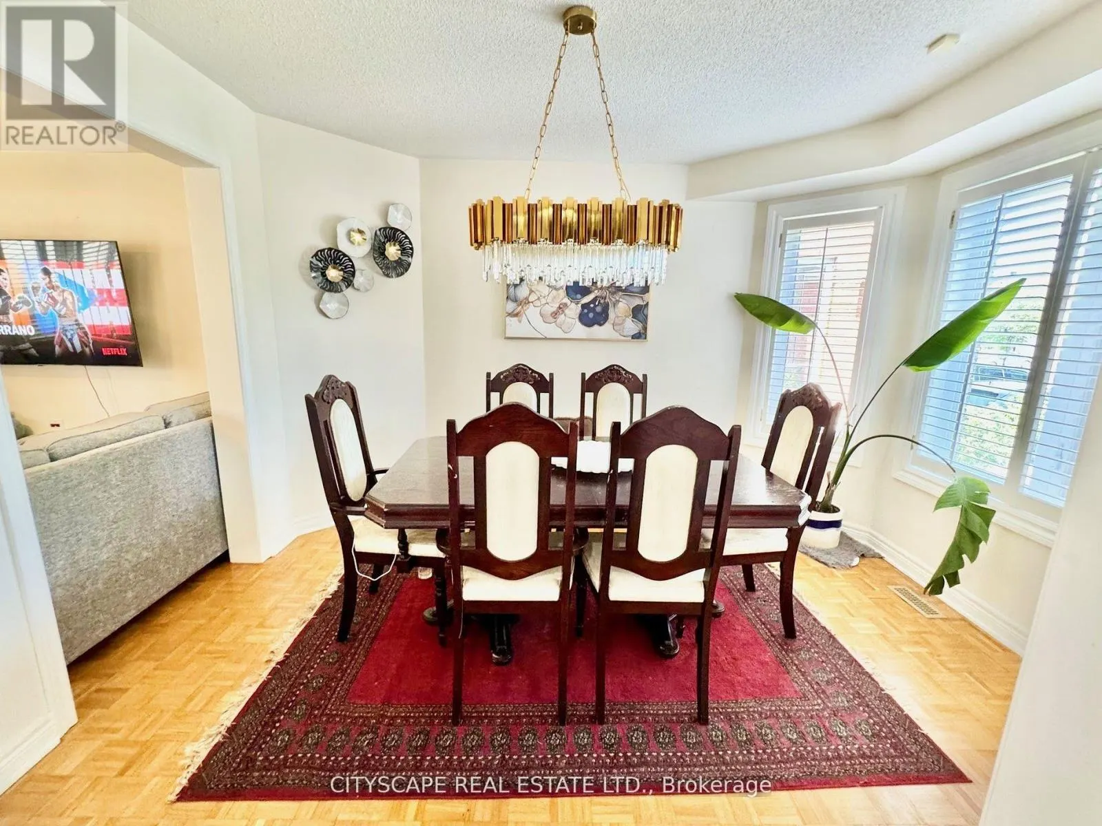 533 LEATHERLEAF DRIVE