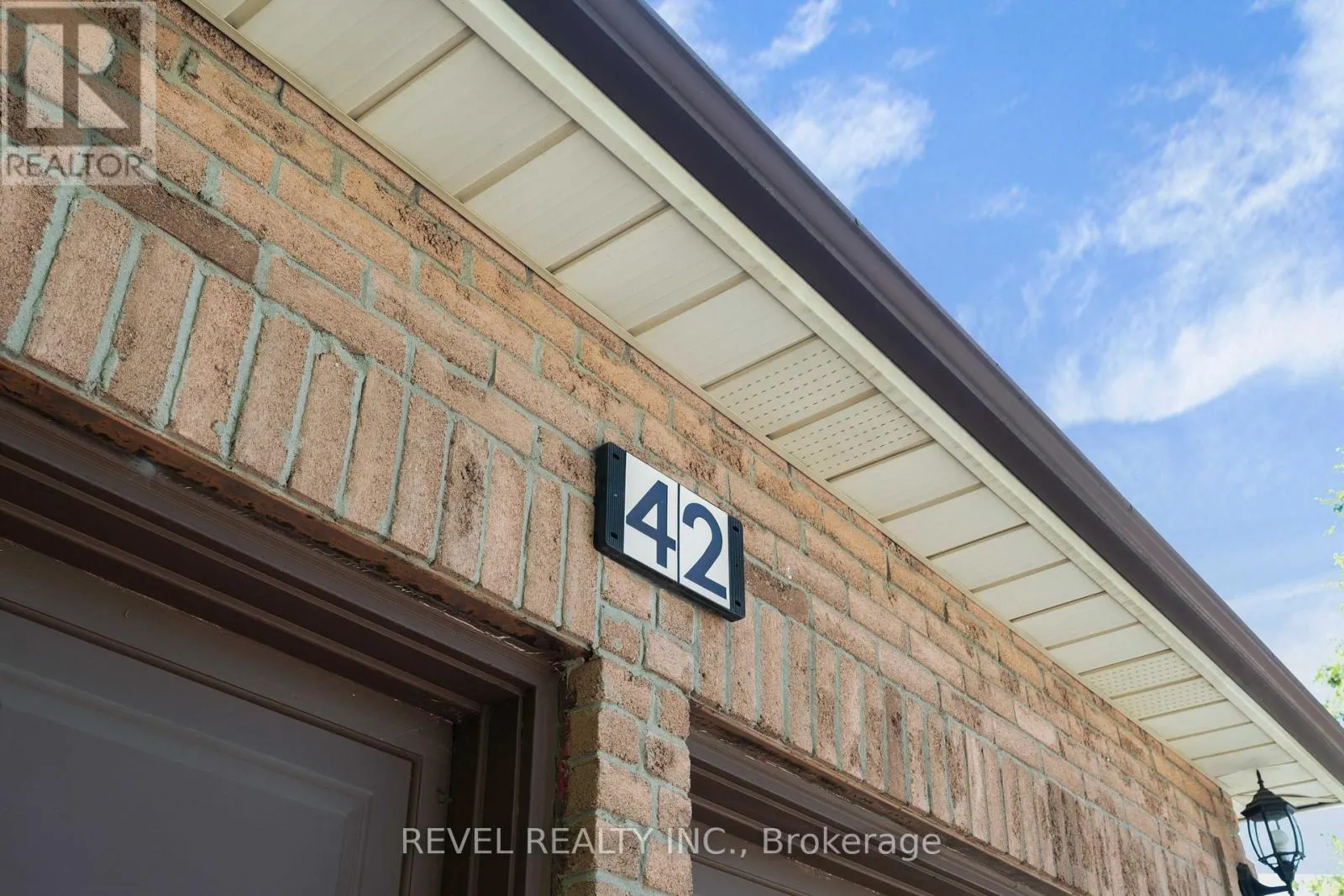 42 DEER VALLEY DRIVE