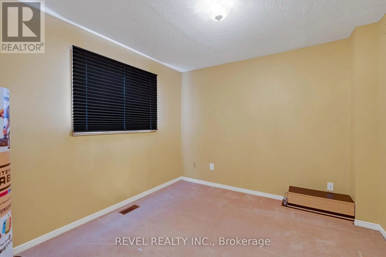 42 DEER VALLEY DRIVE