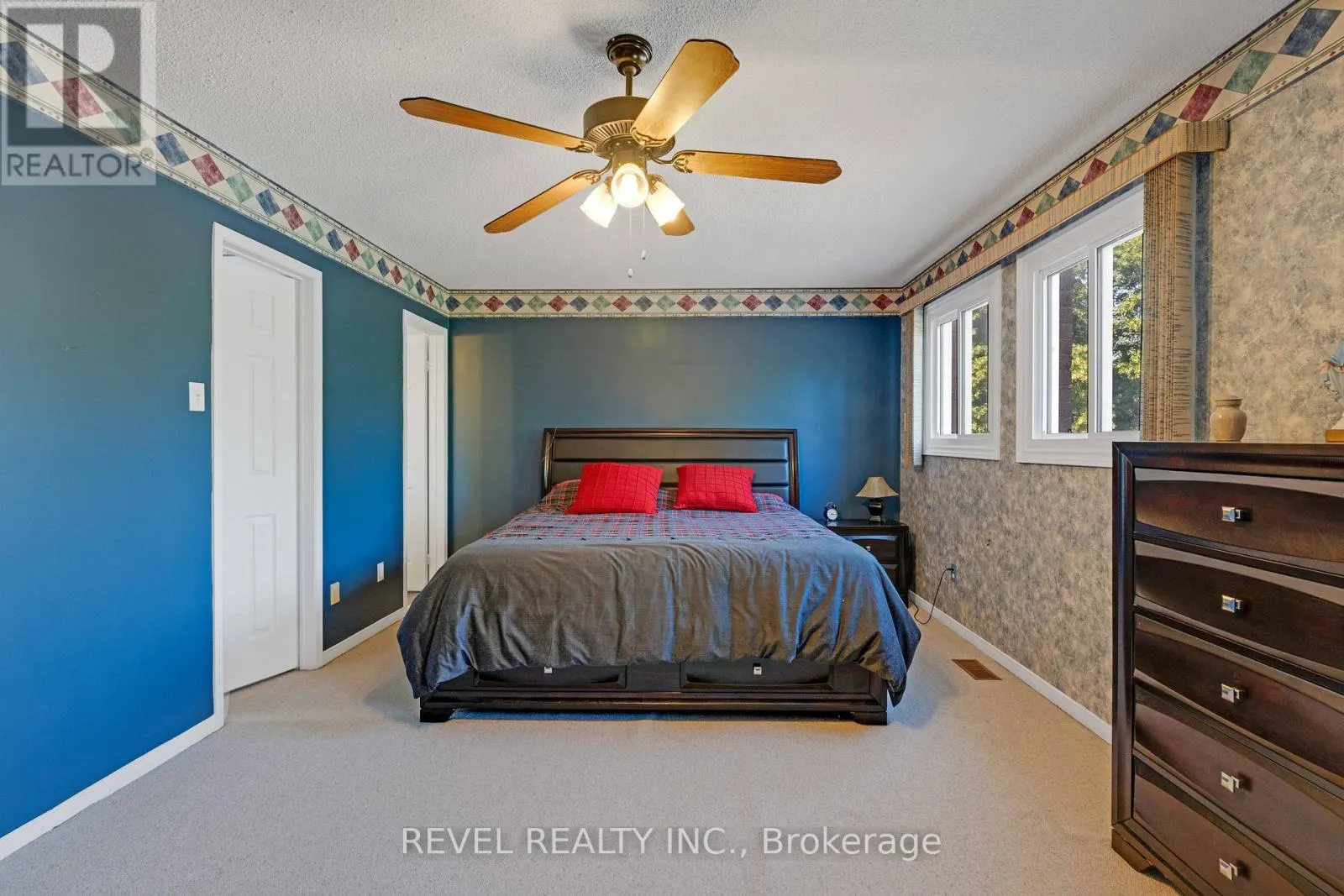 42 DEER VALLEY DRIVE