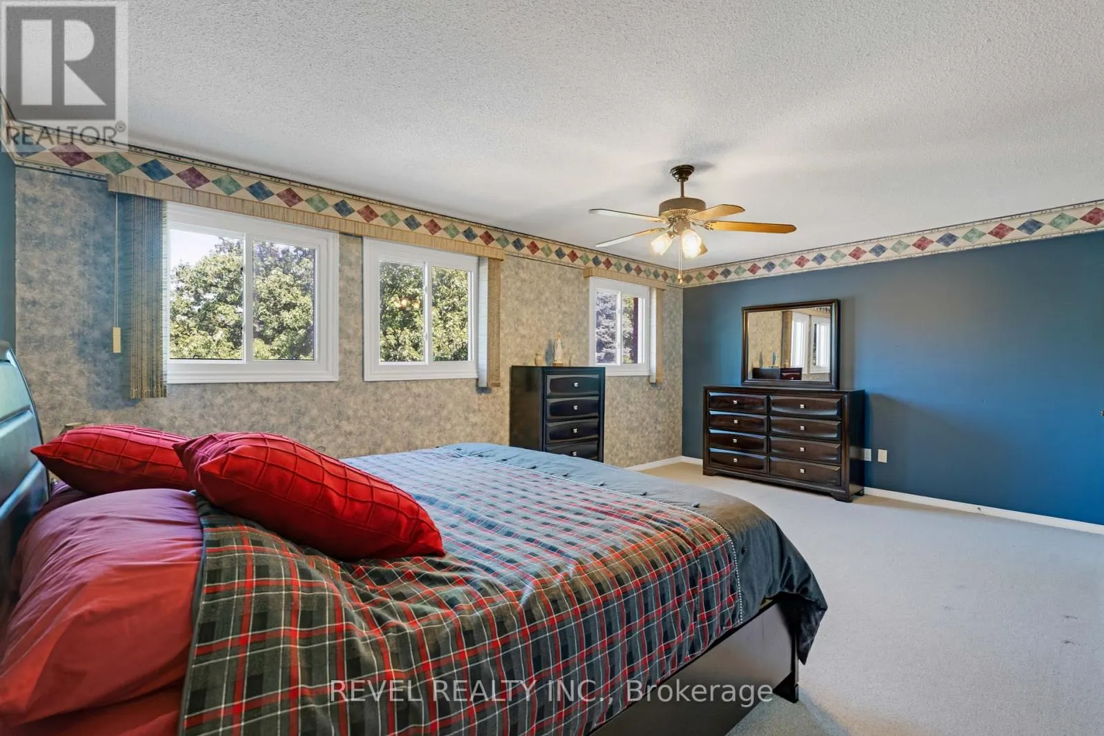 42 DEER VALLEY DRIVE