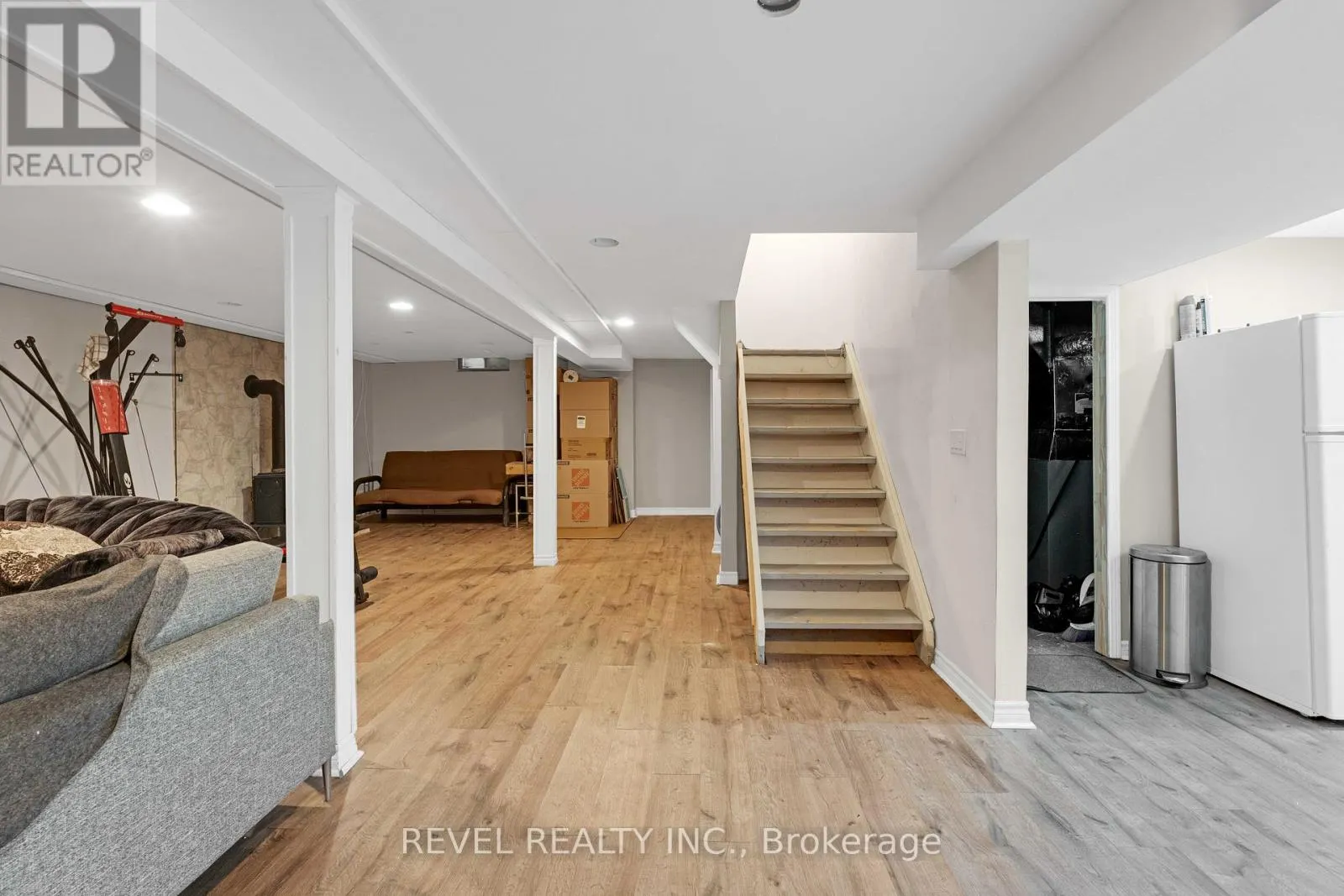 42 DEER VALLEY DRIVE
