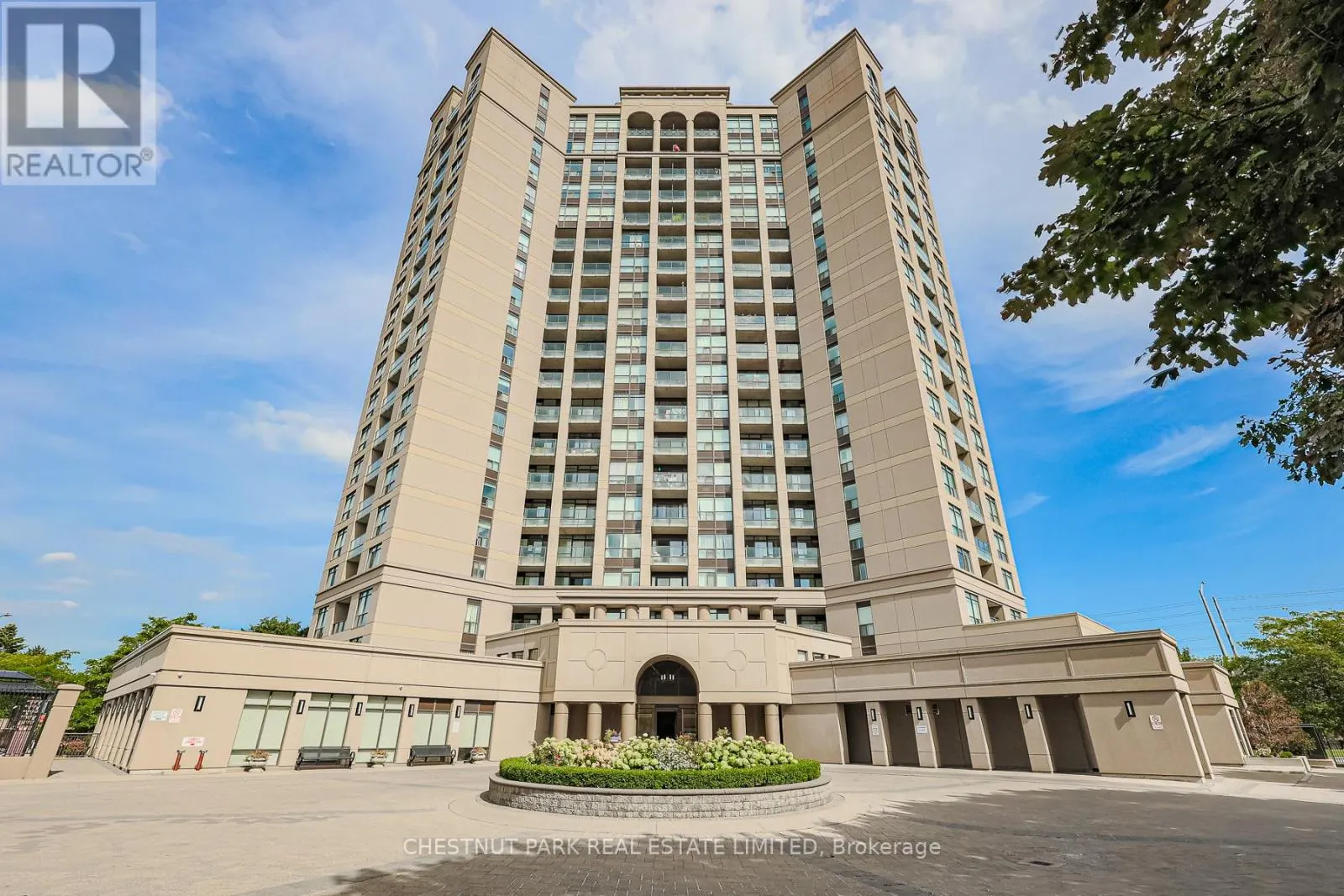 1401 - 220 FORUM DRIVE